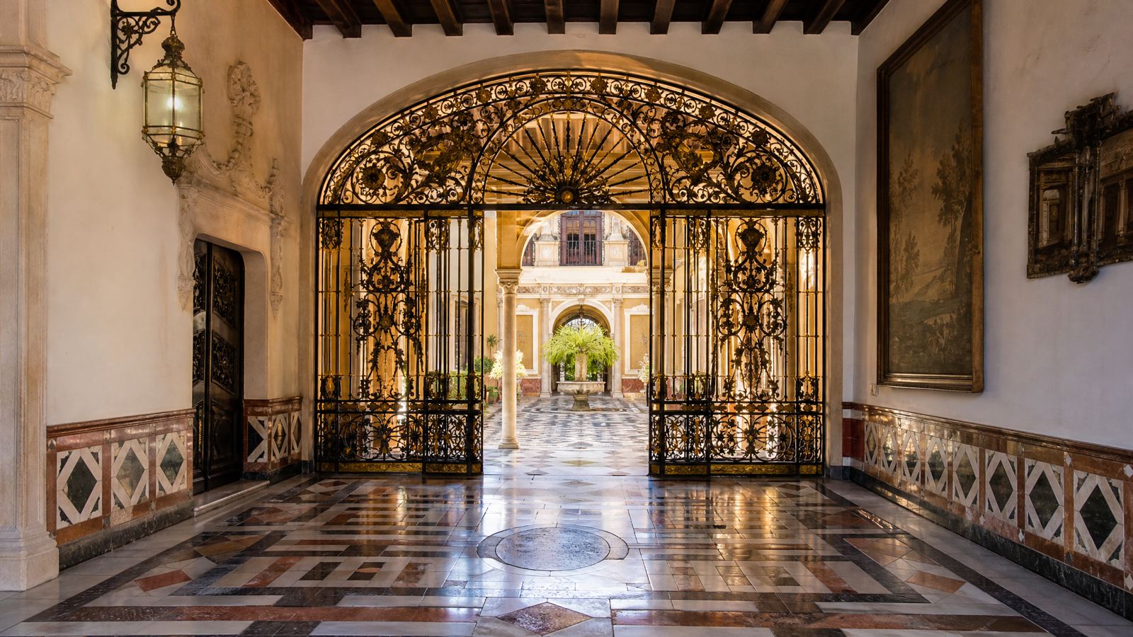 Hall d'entrée pavé d'opus sectile en marbre romain, Palais de Lebrija